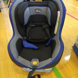 Chicco Car seat